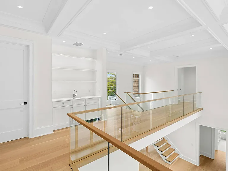 25 Fresh Pond Rd — Photo 27