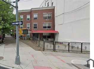 652 Crotona Park S #2, Bronx, NY 10456