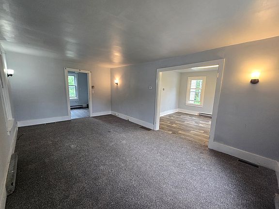 4th image of 3689 Old Plank Rd
