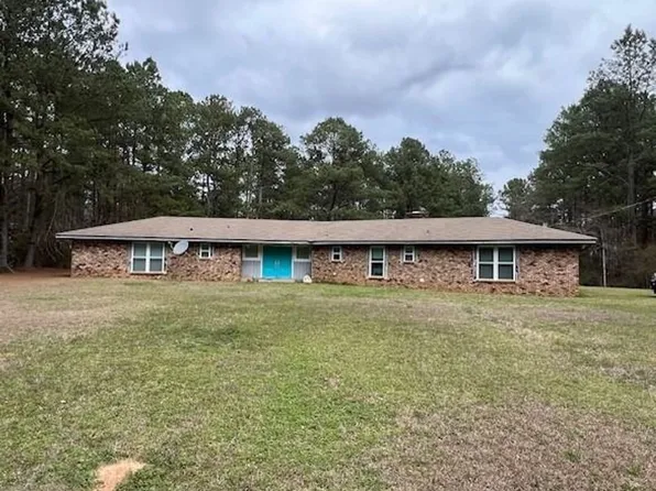 1499 Farrior Rd, Luverne, AL 36049