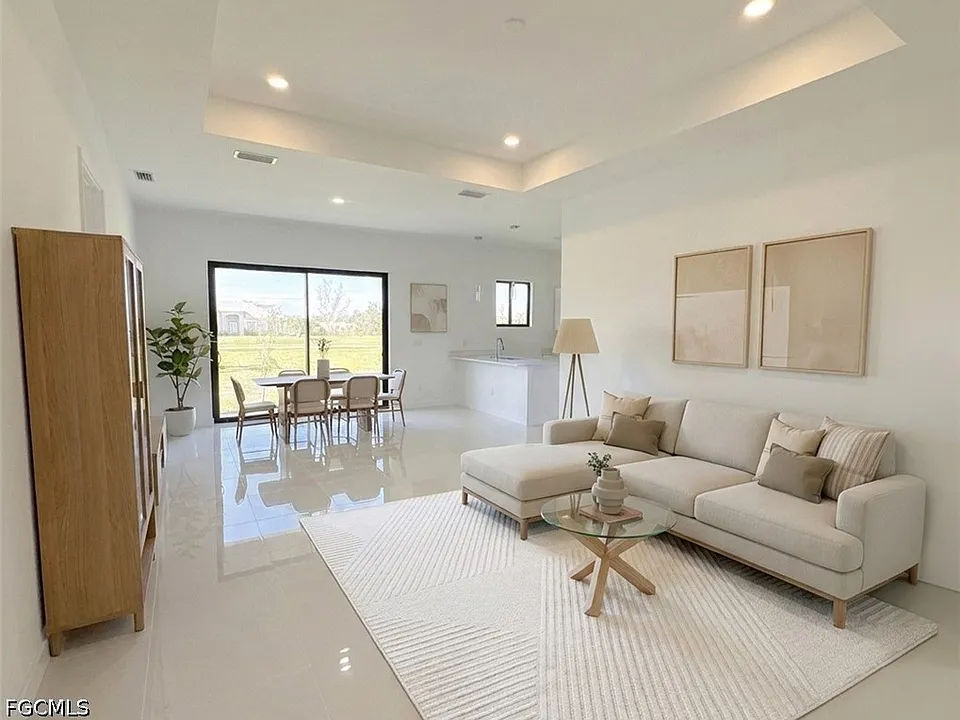 4326 NW 34th St