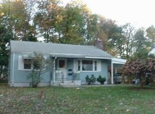 297 Beechwood Rd, West Hartford, CT 06107