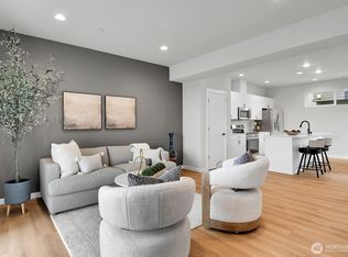 Donati, Everett, WA 98204