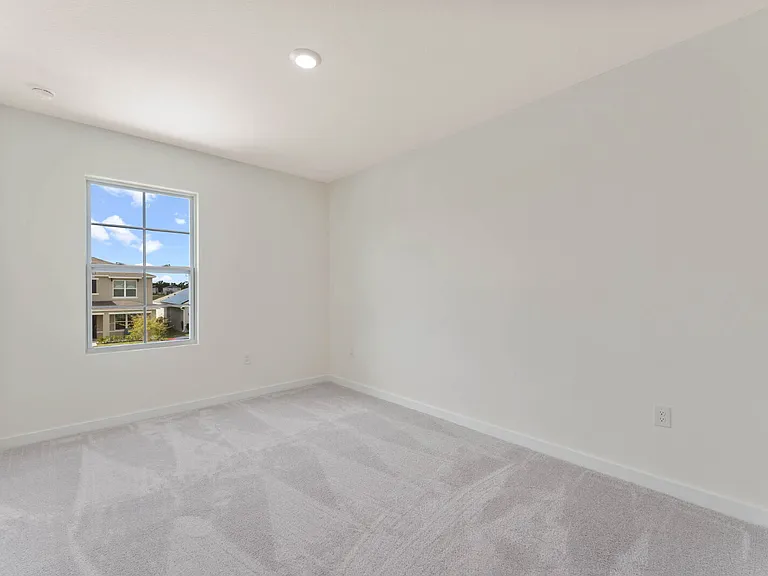 419 Tanis Ave — Photo 12