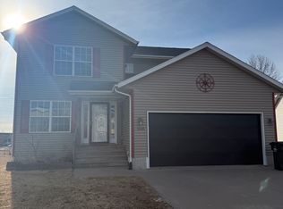 1649 Terrapin Dr, Iowa City, IA 52240