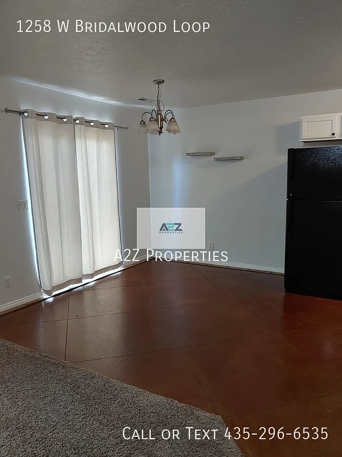3 bed, 2.5 bath, 1432 sqft, $1,700 — Photo 4