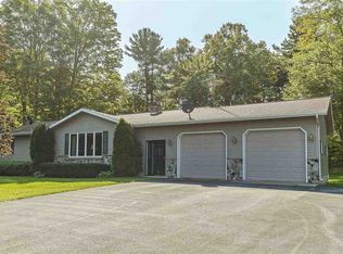8893 Ankerson Rd, Oconto Falls, WI 54154