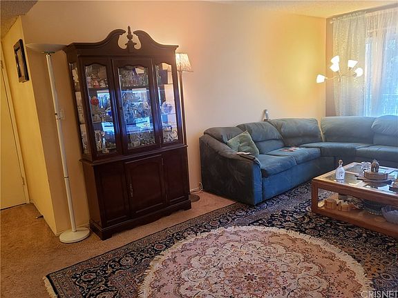 3rd image of 18307 Burbank Blvd Unit 240