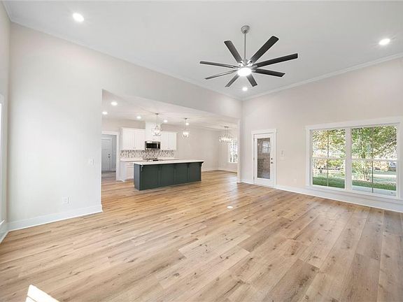 2nd image of 84 Lee Road 451