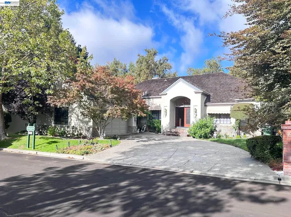 3236 Blackhawk Meadow Dr, Danville, CA 94506