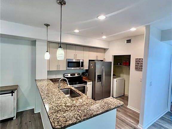 2nd image of 13150 Bella Casa CIR #2194