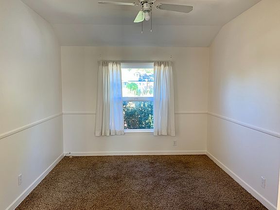 4th image of 3039 Calle Rosales