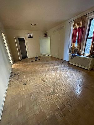 4th image of 61-17 Woodside Ave #4
