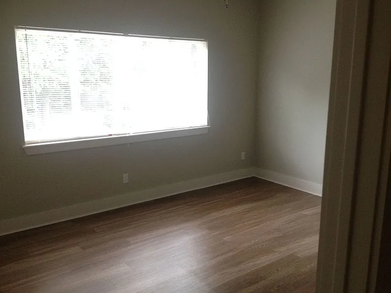 2748 & 2750 W Wildwood Dr — Photo 6