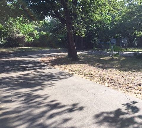4th image of 5680 Woodvine Ct