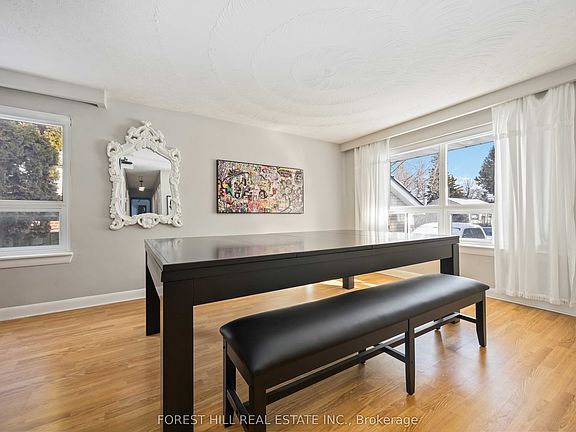 2nd image of 44 Addison Cres