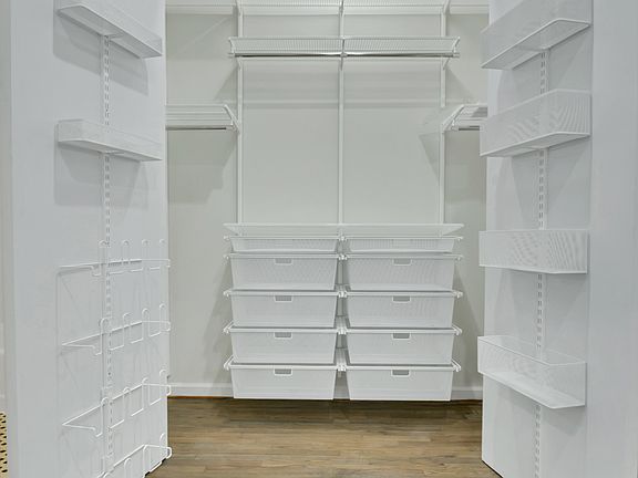 4th image of 121 Madison Ave APT 8E