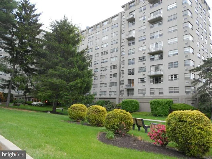 1030 E Lancaster Ave #326 — Photo 11