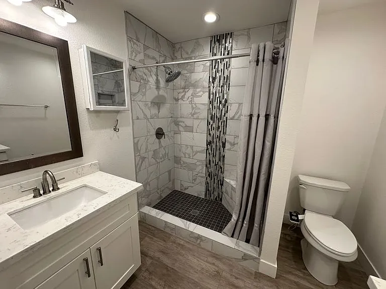 2315 E Marmora St — Photo 14