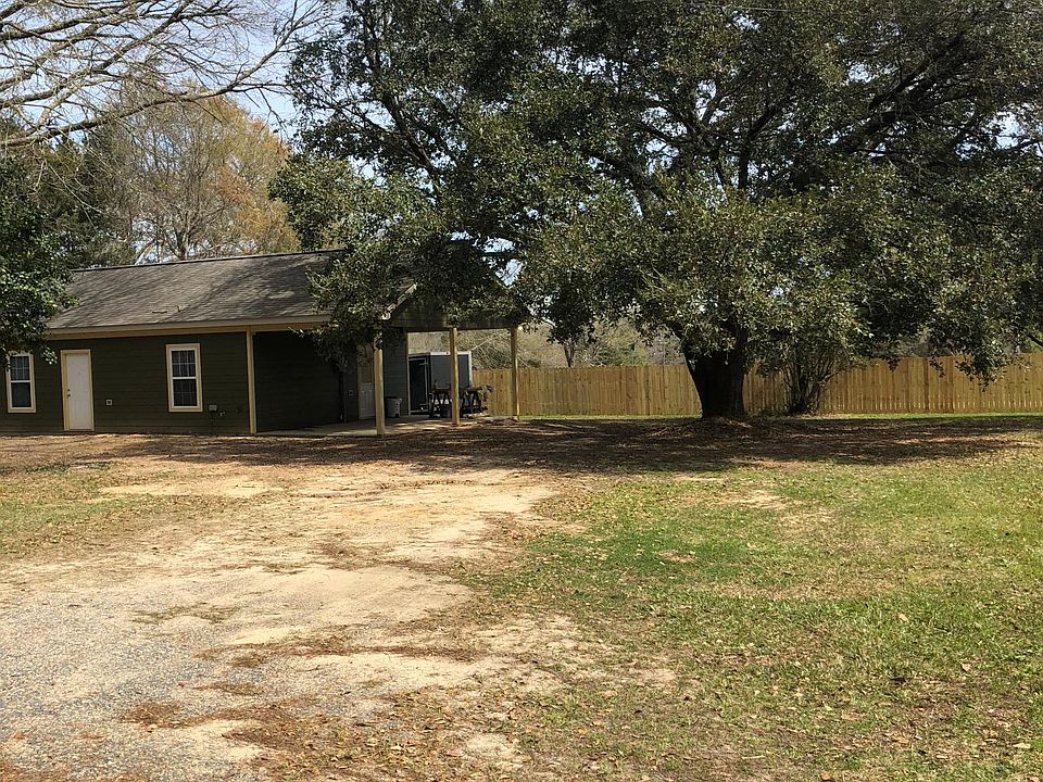2nd image of 202 Ambler Rd #202