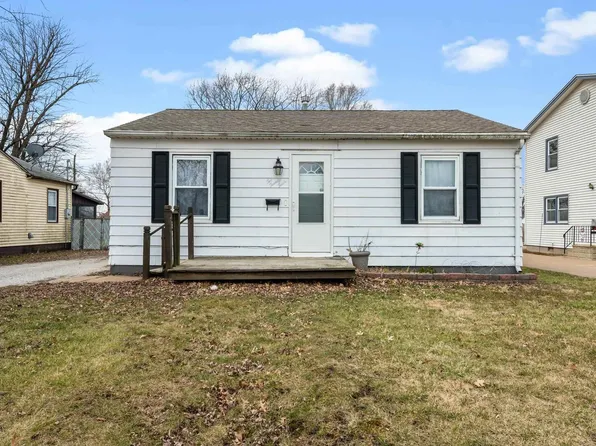 224 5th St E, Milan, IL 61264