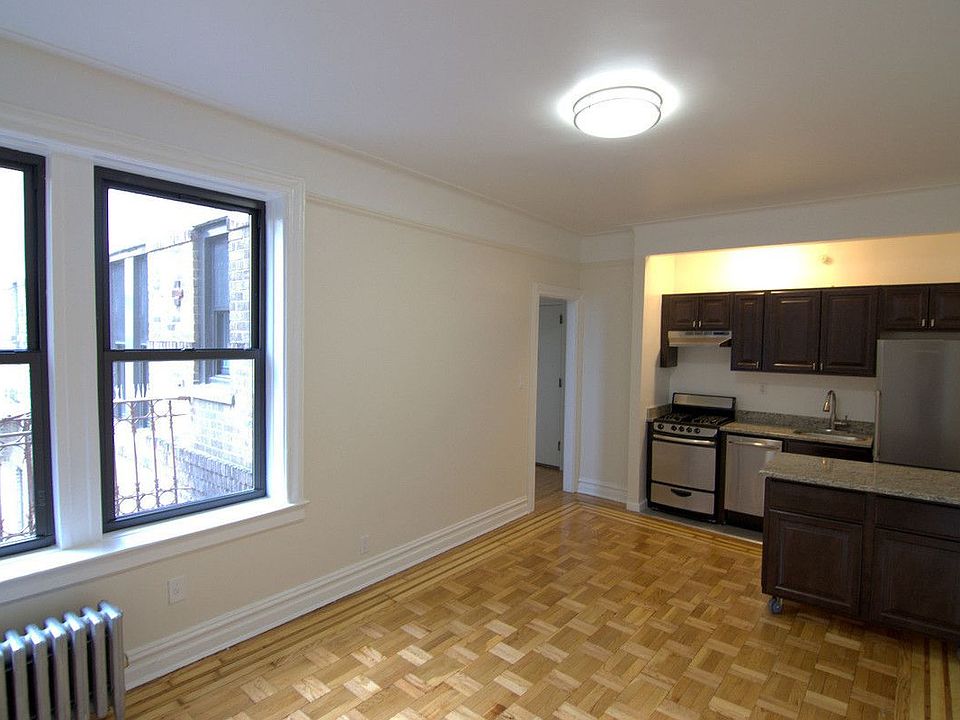 1st image of 4323 40th St APT 6A