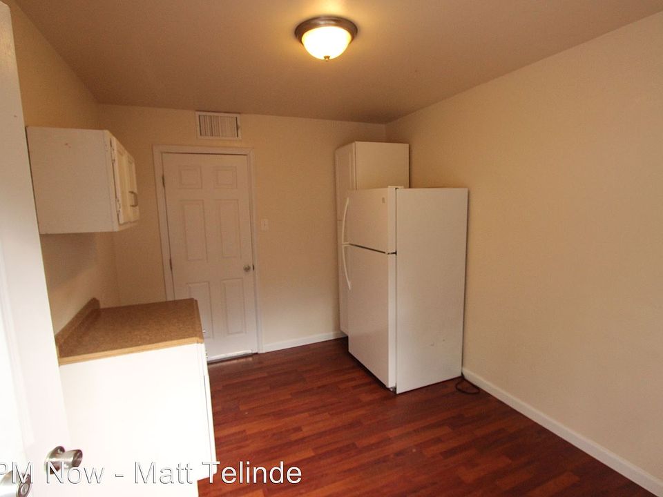 2nd image of 125 S 11th St APT 8