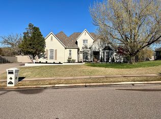 1108 Gulmor Dr, Edmond, OK 73034