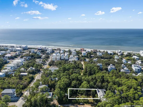 24 N Dothan Ave, Pt Washington, FL 32459