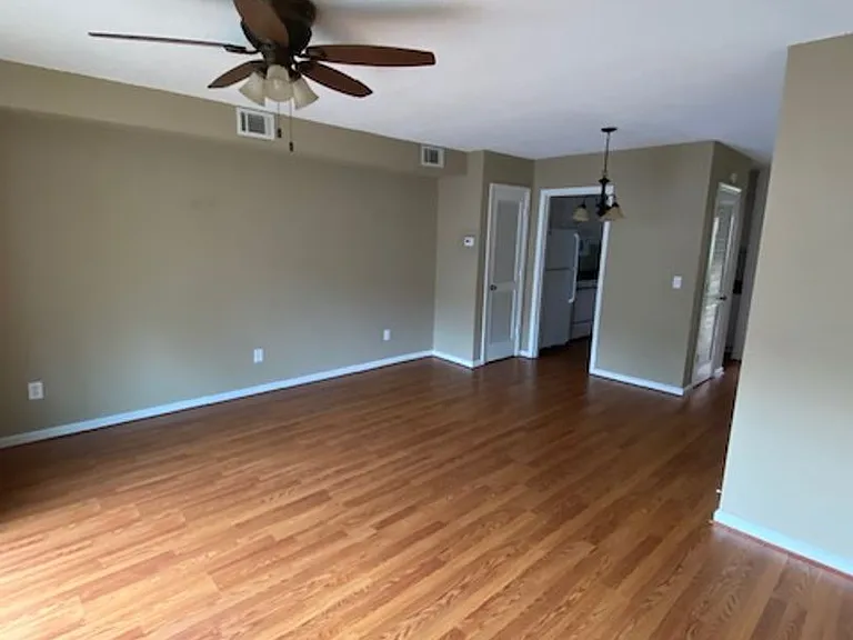 3700 Bush River Rd #H5 — Photo 3