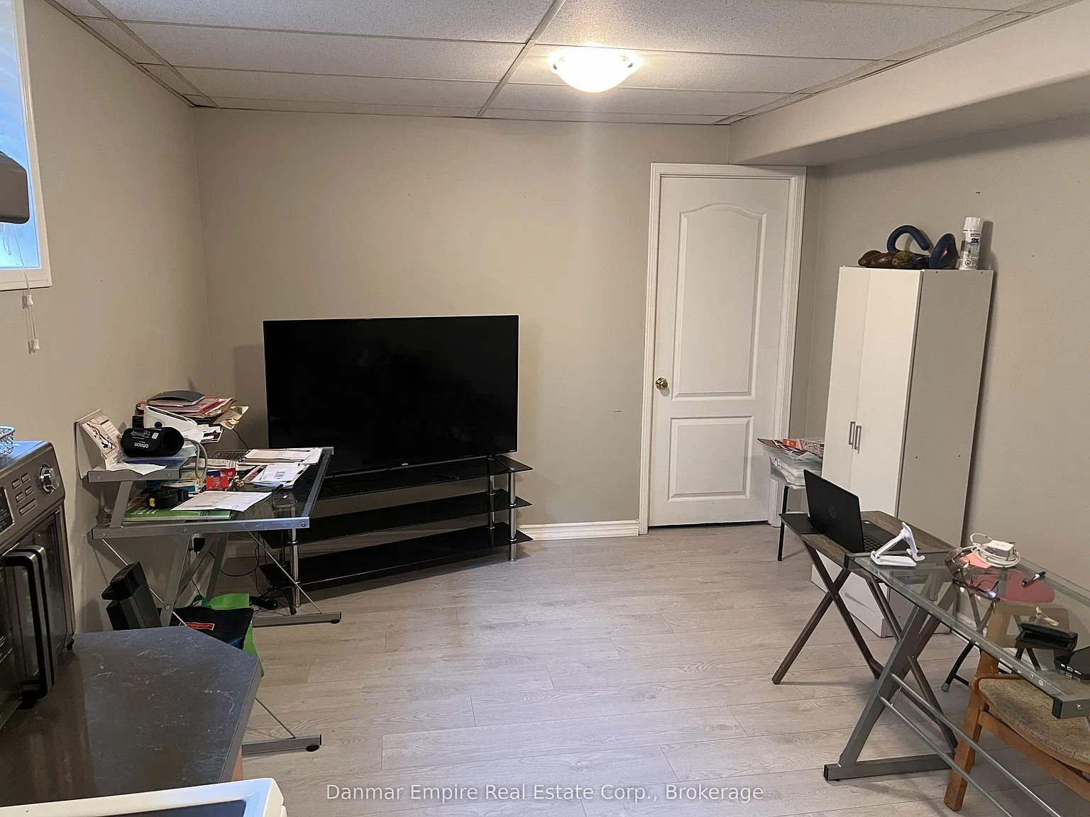 3 bed, $2,000 — Photo 4