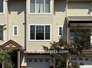 760 NW 118th Ave APT 104, Portland, OR 97229