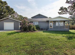 304 Hale Rd, Elkins, AR 72727