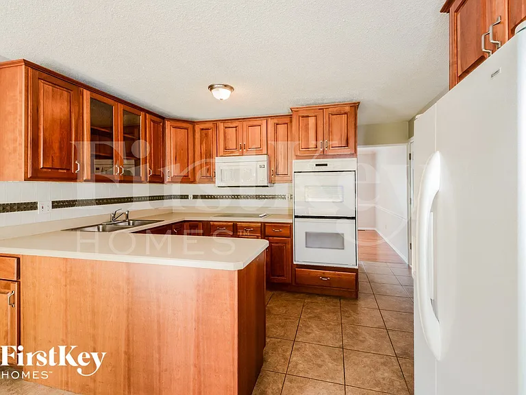 1731 Wishingwell Dr — Photo 8