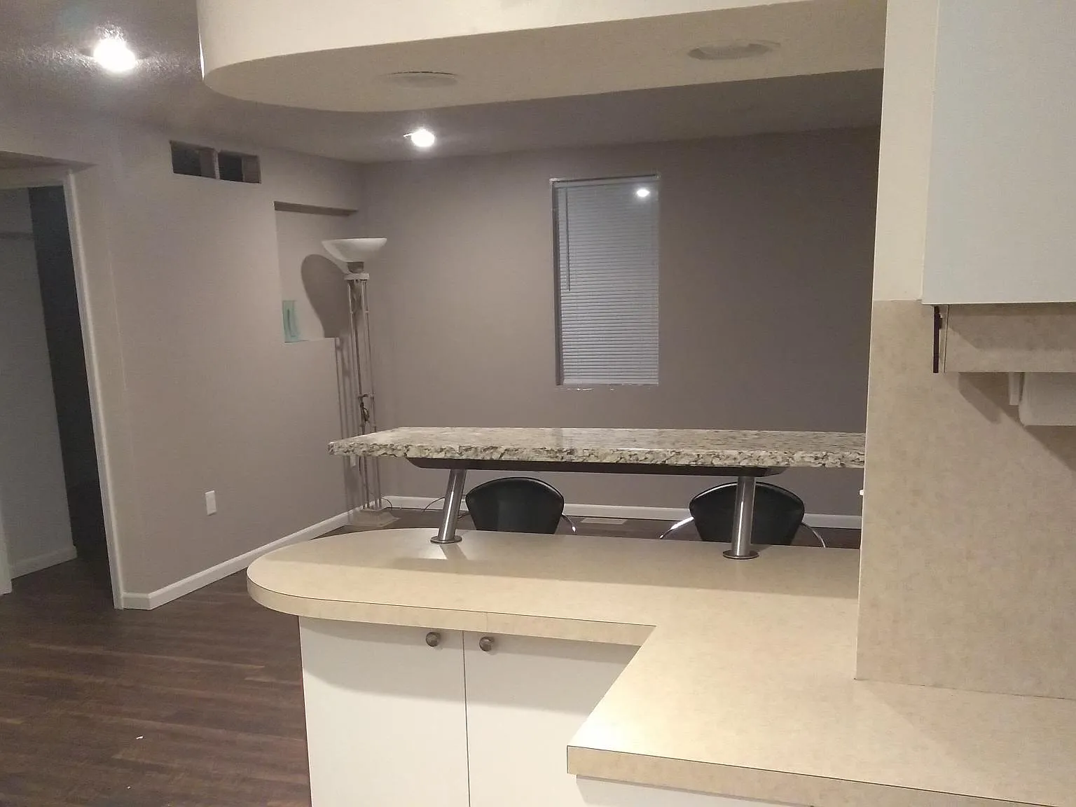 9131 Sandyside Rd — Photo 2