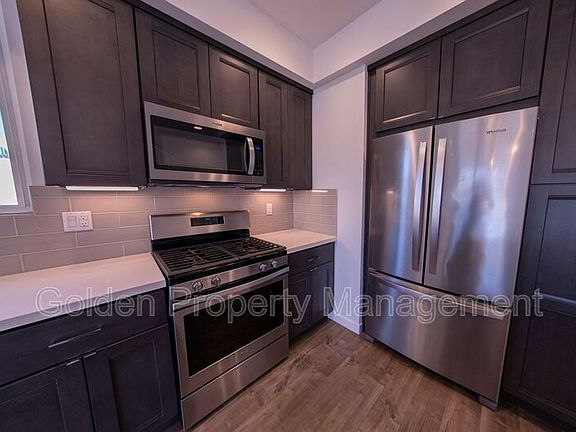 3rd image of 4100 Voltaire St Unit 217