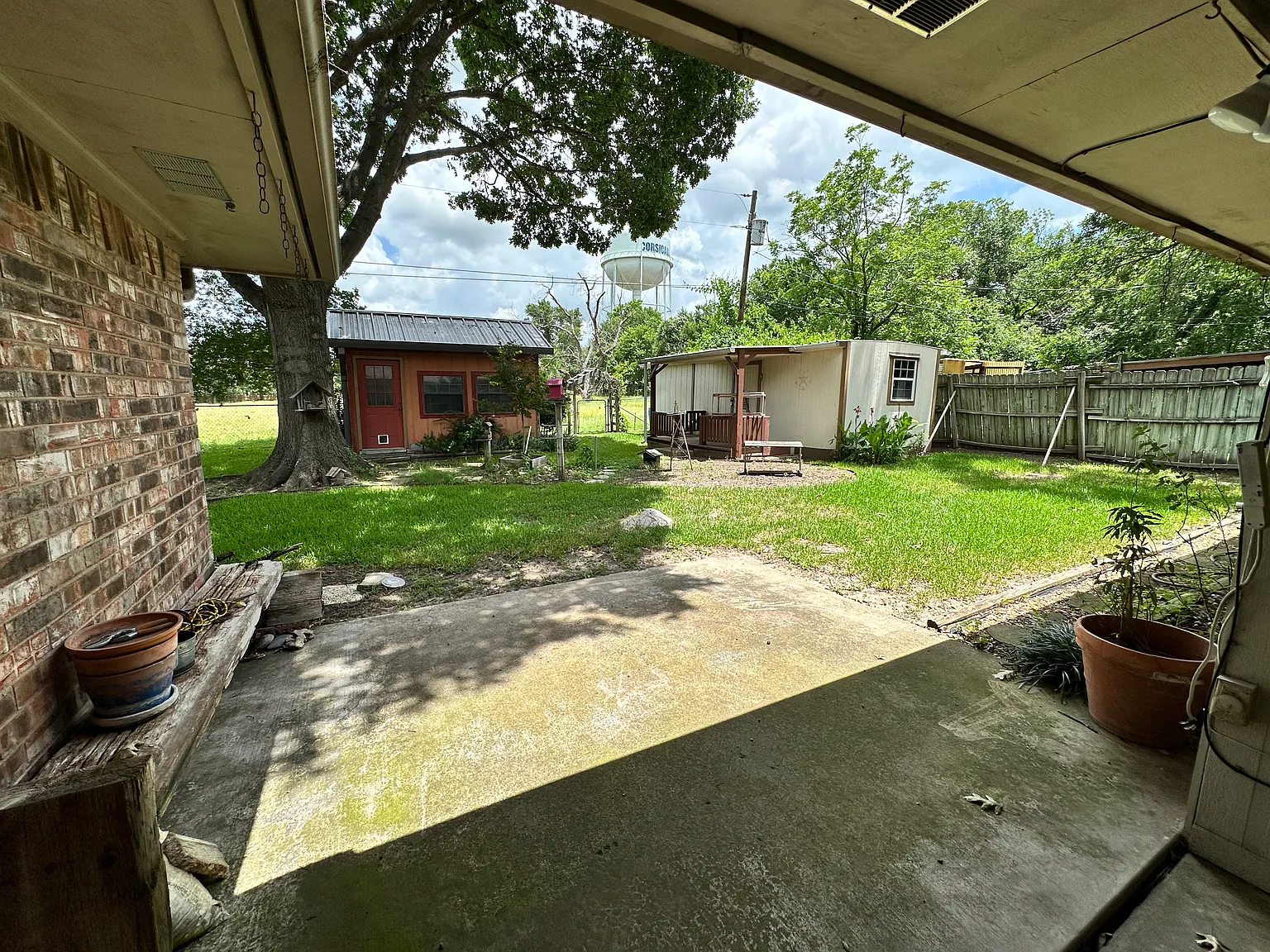 3 bed, 1476 sqft, $2,000 — Photo 3