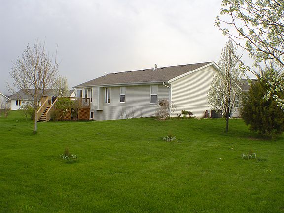 3rd image of 13339 Westridge Ct