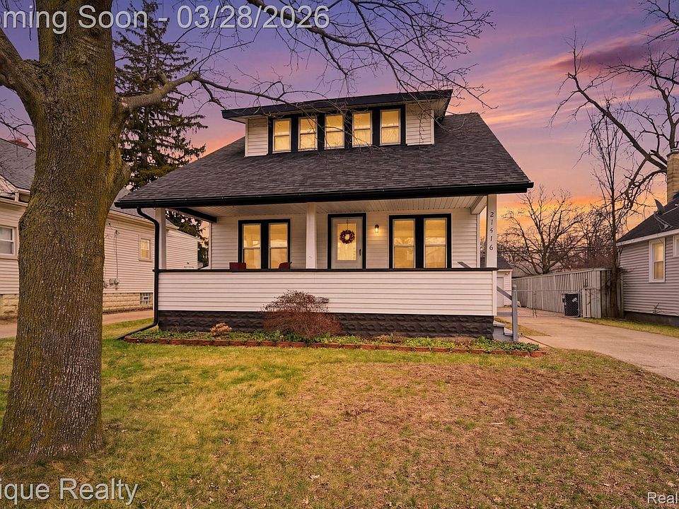 1st image of 21416 Roosevelt Ave