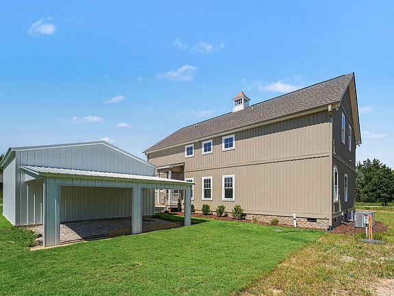 5th image of 21 Loralye Ln