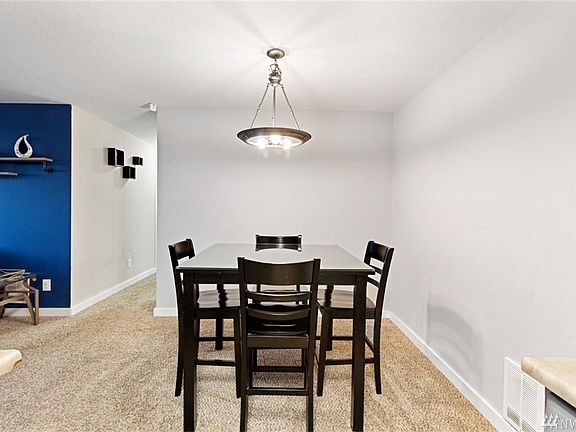 5th image of 16817 Larch Way Unit E201