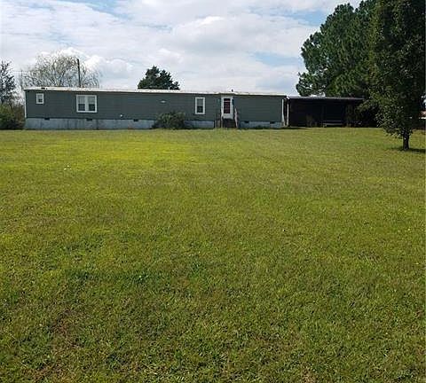 2nd image of 148 Suzanne Ln