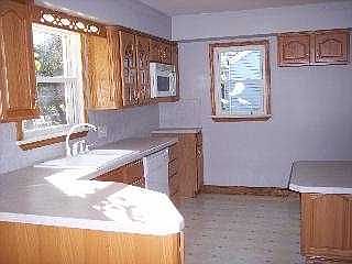 2nd image of 3311 Seaman Rd