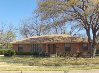 2102 Ridgecrest Dr, Garland, TX 75041