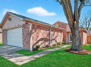 12815 Maxfield Dr, Houston, TX 77082