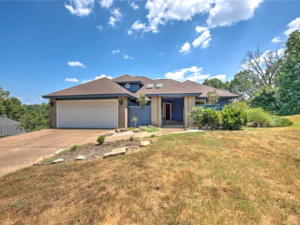 832 Atalanta Dr, Rogers, AR 72756