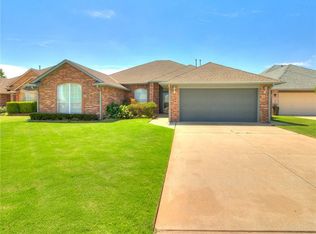 7921 NW Michael Ct, Oklahoma City, OK 73132
