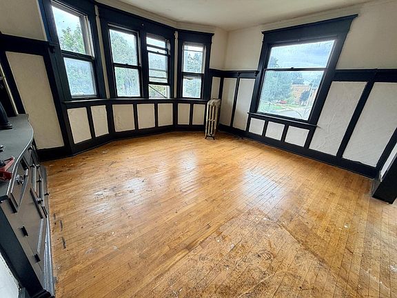 4th image of 2877 N 23rd STREET #2879