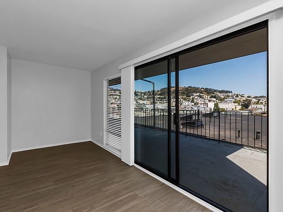 4th image of 4030 19th St APT 12