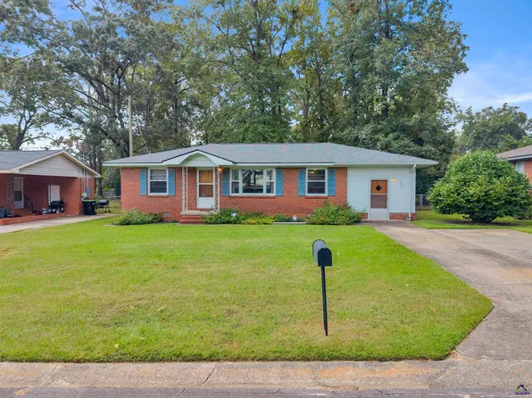 129 Lincoln St, Warner Robins, GA 31088